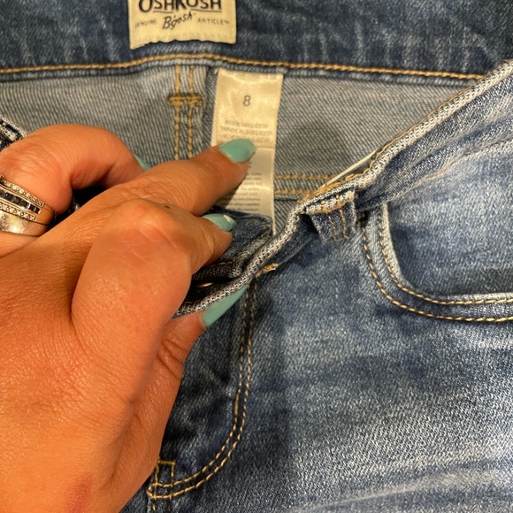 Oshkosh jeans size 8 - Picture 2 of 2
